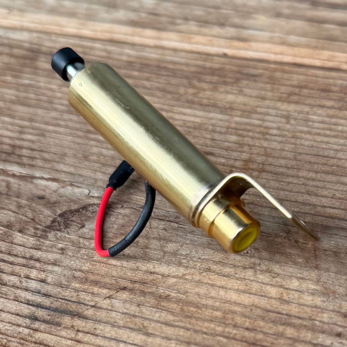 TatSwitch Coil RCA power switch